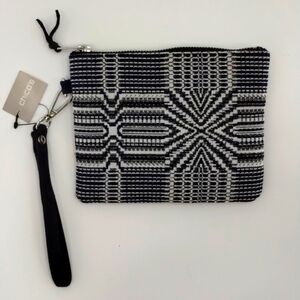 Chico's navy blue and white textured material wristlet, zip top 7" x 5.75"